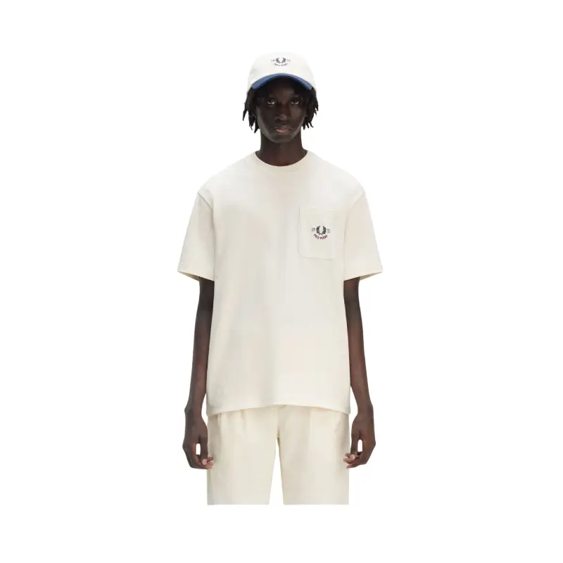 fred perry t-shirt 1952 com corte folgado