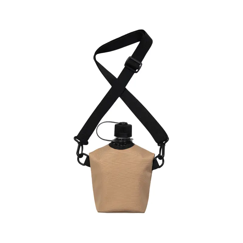 carhartt garrafa field