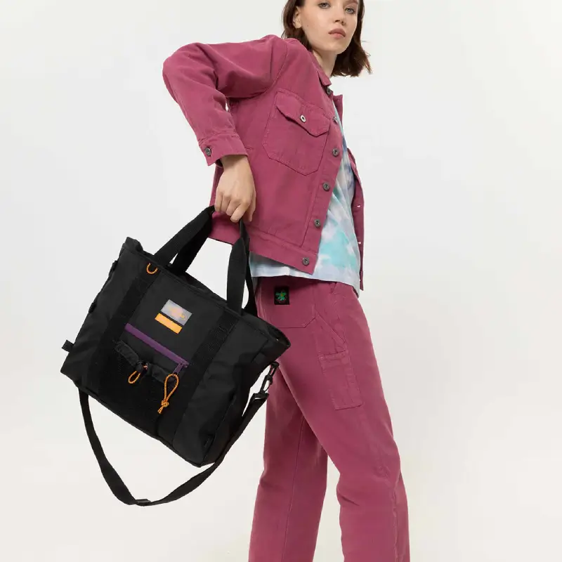 eastpack x deus ex-machina saco kerr