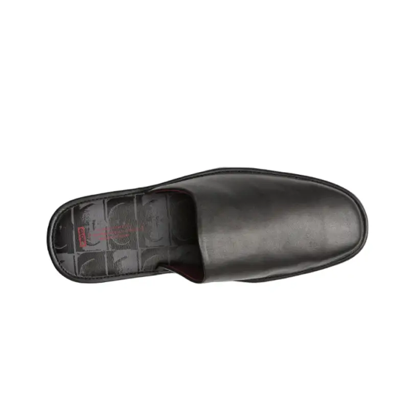 globe chinelo mule vibram