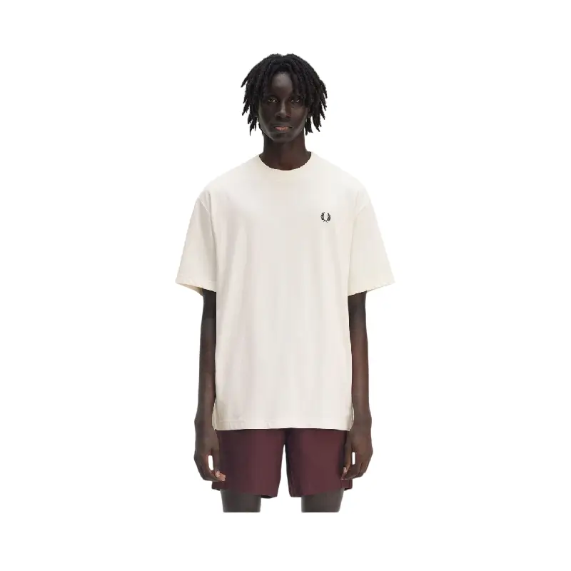 fred perry t-shirt bordada