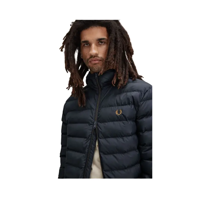 fred perry casaco com carapuço e isolamento