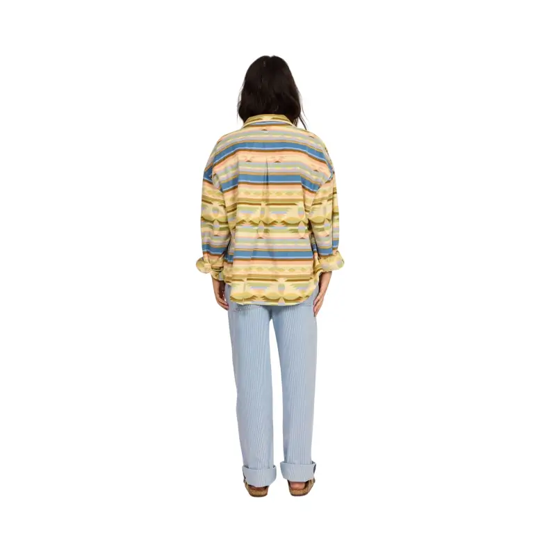 sisstrevolution camisa washed ashore