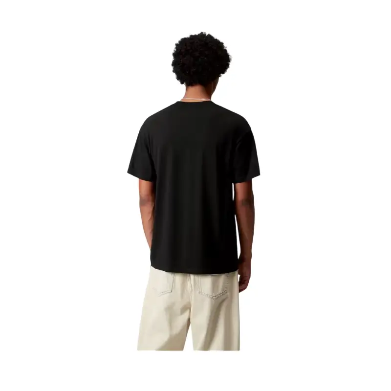 carhartt wip tshirt com bolso heart