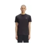T-shirt Fred Perry Ringer M3519 em cinzento escuro, vista frontal no modelo