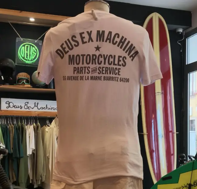 T-shirt Deus Ex Machina Biarritz Address em branco, fotografia das costas
