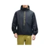 Casaco com capuz Deus Ex Machina Master Stroke Anorak (Plain) em preto, vista frontal no modelo