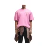 T-shirt Deus Ex Machina Upstairs Os Tee em rosa, vista frontal no modelo