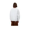 Camisola Carhartt WIP Mack em cinzento claro mesclado, vista de costas no modelo