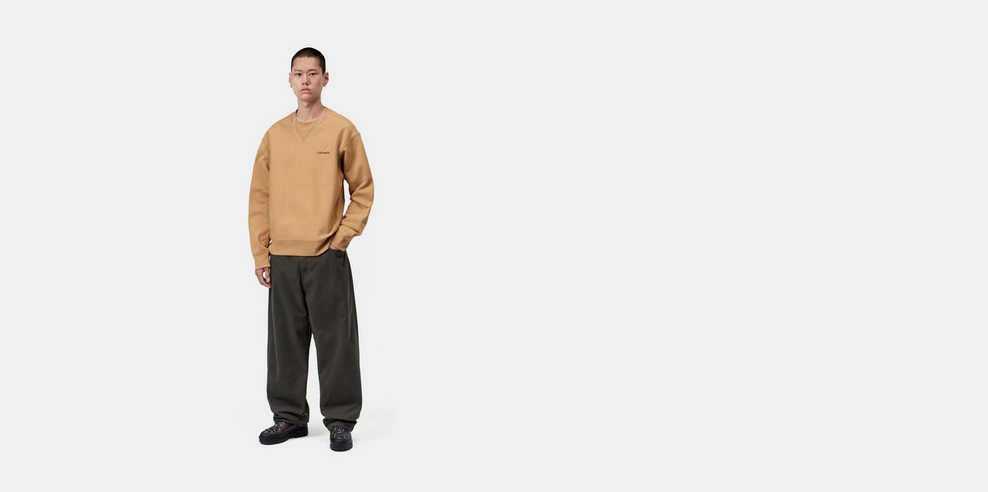 Carhartt WIP Landon Shungite Rinsed, conjunto completo no modelo, com calças Shungite