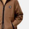 Carhartt WIP Blevin Liner WIP H Brown, pormenor do fecho, dos bolsos e da etiqueta no peito