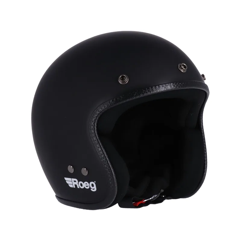 Capacete Roeg Jett Matte Black, preto mate, vista de três quartos.