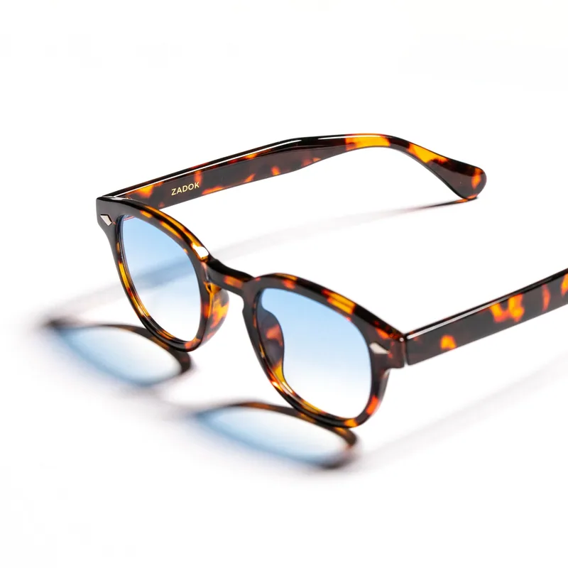 Zadok Le Corbusier Tortoise Blue, vista lateral.