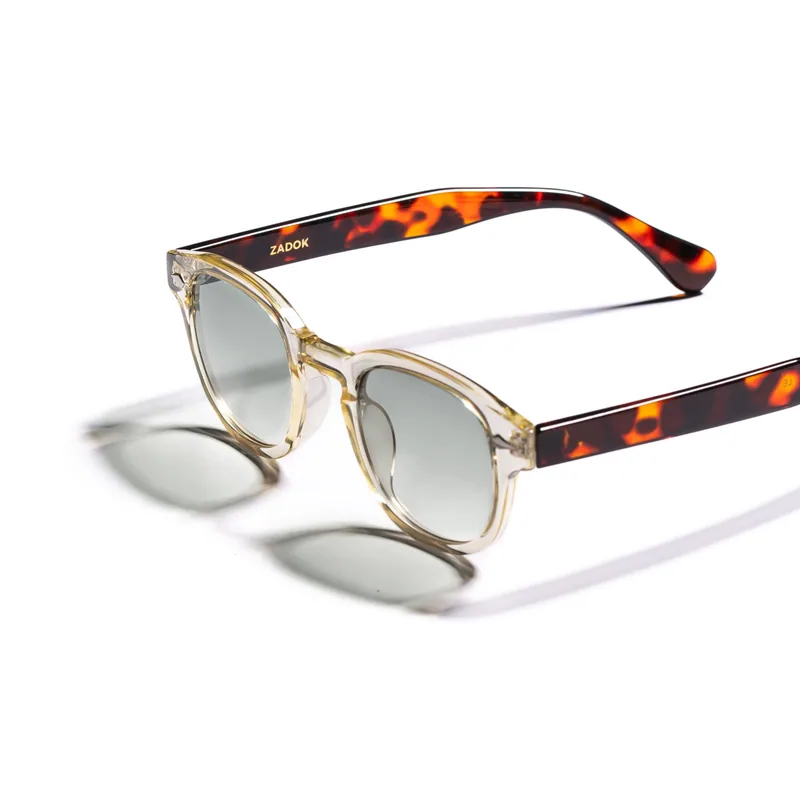 Zadok Le Corbusier Tortoise Transparent Gradient Green, vista lateral.